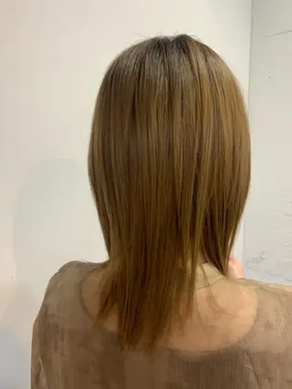 セミロング 髪質改善🌈 tomomiのヘアスタイル