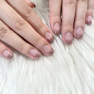 ネイル 澤田 葵のネイルデザイン