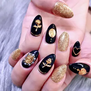 ネイル NOIROUGE所属・NOI ROUGEのネイルデザイン