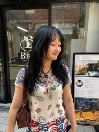 ロング BEL所属・三池 ブルノのヘアスタイル