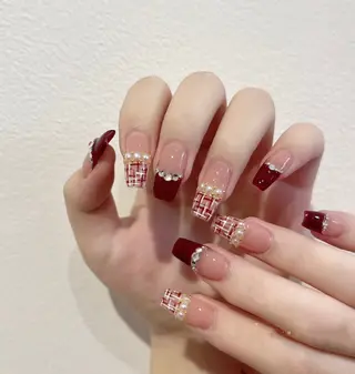 ネイル リボン、ガーリー パーツ放題専門店のネイルデザイン