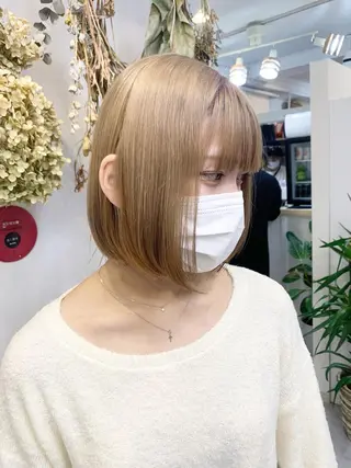 ショート レイヤー×縮毛矯正 深見 拓のヘアスタイル