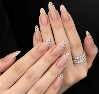 ネイル 小島 千尋のネイルデザイン