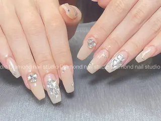 ネイル Una NAILMANAMIのネイルデザイン