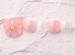 ネイル KUWAHARA Hのネイルデザイン