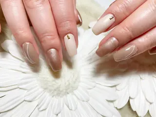 ネイル Yakko pas á pasのネイルデザイン