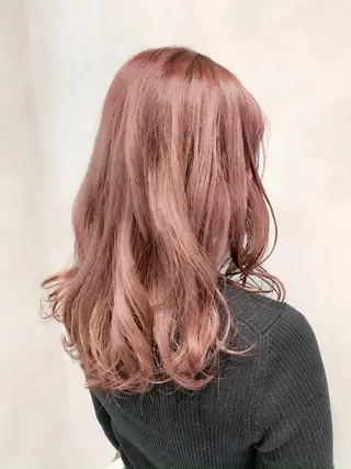 セミロング カラー ヘアアレンジ ミニボブ/ブリーチ 🌈MISATOのヘアスタイル