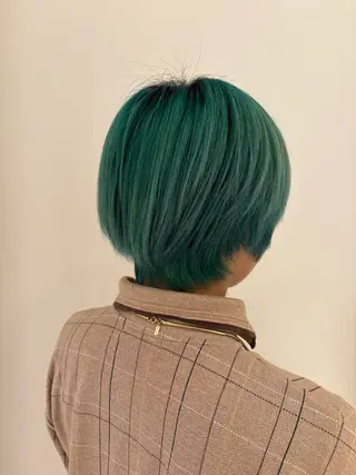 ショート カラー shizuki🌙 /ヘアカラーのヘアスタイル