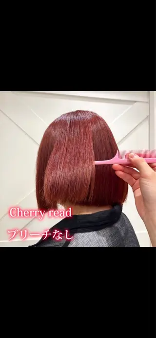 ショート カラー ハイトーンカラー シールエクステのヘアスタイル