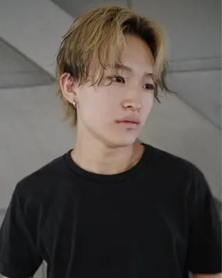 メンズ Pia hair design所属・【Pia】 セナ/ハイトーンのヘアスタイル