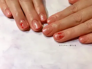 ネイル 伊藤 美里のネイルデザイン
