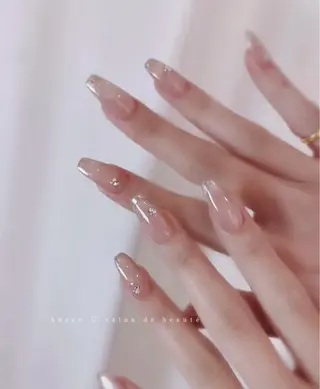 ネイル 高木 維麗絲のネイルデザイン