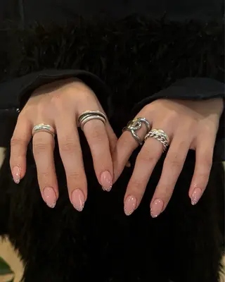 ネイル Nes.Nail所属・Miyagi Asamiのネイルデザイン