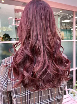 ロング カラー irwi所属・Ebihara Satomiのヘアスタイル