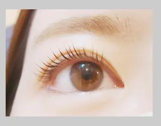 マツエク・マツパ NAZ eyelash&eyebrow by medical salon所属・NAZ 表参道 Tomokoのマツエク・マツパデザイン