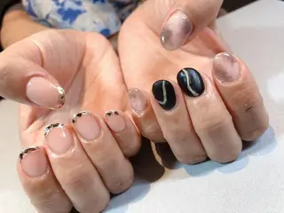 ネイル iiloo aromaworksのネイルデザイン