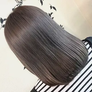 ミディアム カラー ナガハマ美容室所属・ナガハマ ミカのヘアスタイル
