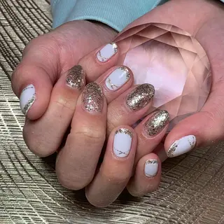 ネイル καρδιά -ｶﾙﾃﾞｨｱ-のネイルデザイン