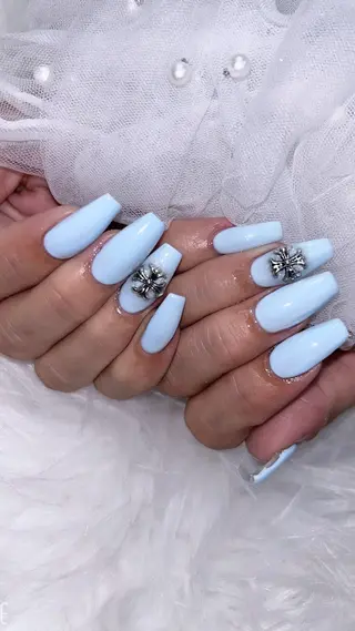 ネイル 高草木 桃香のネイルデザイン