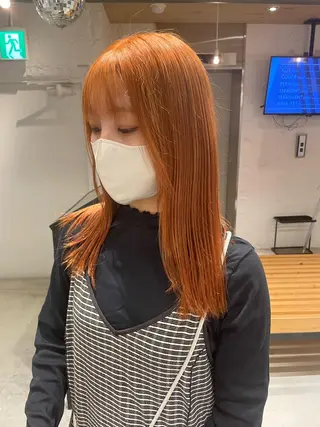 セミロング カラー 艶ハイトーン👑♡ NATSUKIのヘアスタイル