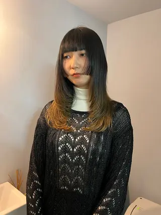 ロング 舟橋耀/ブリーチカラ ー/レイヤーカットのヘアスタイル