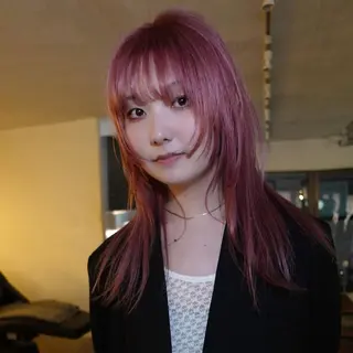 セミロング LUCCI所属・udaハイトーン /ボブ/レイヤーのヘアスタイル