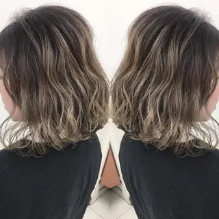 ショート カラー N° jillva ♦️川端裕司♦️のヘアスタイル