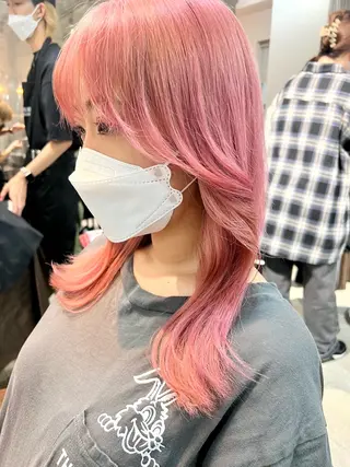 セミロング カラー ヘアアレンジ Lani5710所属・🌈インナーカラー ‘ショウマ’🌈のヘアスタイル