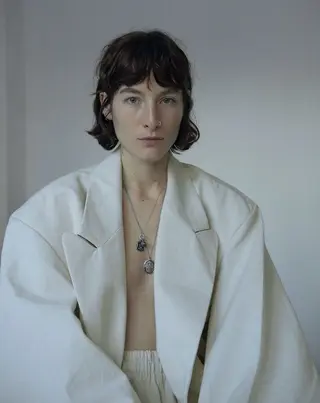 ショート ✴︎UNU ✴︎モエカのヘアスタイル