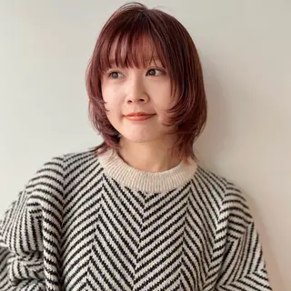 ショート カラー あやめ【顔まわり/レ イヤー/柔らかカラ】のヘアスタイル
