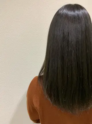 セミロング カラー 髪質改善&Spa fee by carrefour 大橋店[フィー・バイ・カルフール大橋]所属・stylist Yukieのヘアスタイル