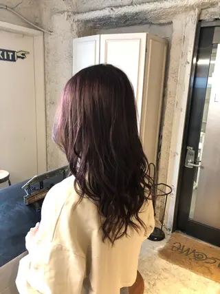 ミディアム SALOWIN 表参道所属・シンカ 表参道のヘアスタイル