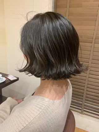 ショート ベージュカラー⌇﻿ くびれヘア.𐙚心音のヘアスタイル