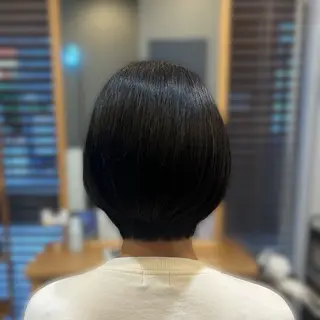 ショート カット 🌸 飯野 舞桜のヘアスタイル
