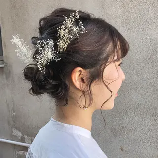 ミディアム ヘアアレンジ ツキノキ ミナのヘアスタイル