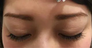 マツエク・マツパ unolash(ウノラッシュ) 京橋店所属・unolash京橋店 森本のマツエク・マツパデザイン