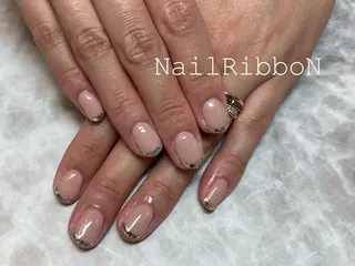 ネイル ネイルリボン 受付スタッフのネイルデザイン