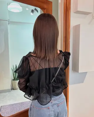 カラー aiko【艶カラー ・ミニモ年内で終了】のヘアスタイル