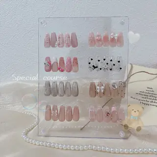 ネイル KURE ISAKIのネイルデザイン