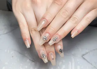 ネイル 村中 ハナのネイルデザイン