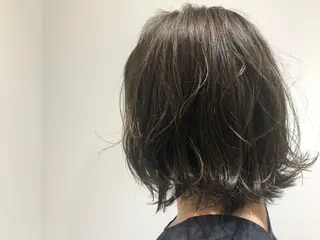 ショート カラー 井上 舞のヘアスタイル