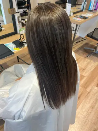 カラー ＿ Yukaのヘアスタイル