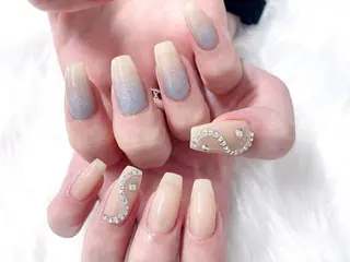 ネイル Nail salon MOMOのネイルデザイン