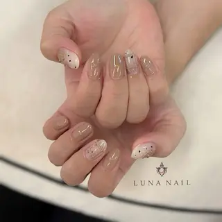 ネイル アトリエ　ミモザ所属・いまむら あかりのネイルデザイン