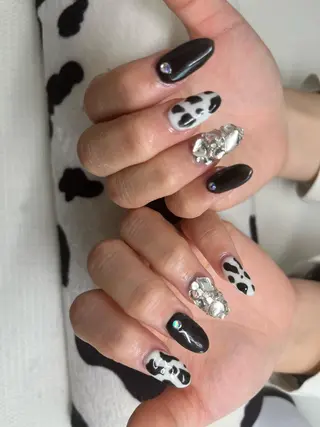 ネイル nail.salon .Reversalのネイルデザイン