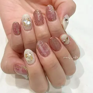 ネイル nailAVANCE akariのネイルデザイン