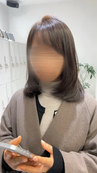 セミロング 透明感カラー🍃 レイヤースタイル✨葵のヘアスタイル