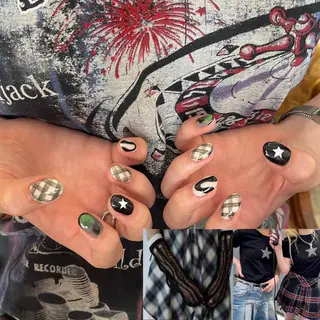 ネイル Trico Antique所属・岩本 杏のネイルデザイン