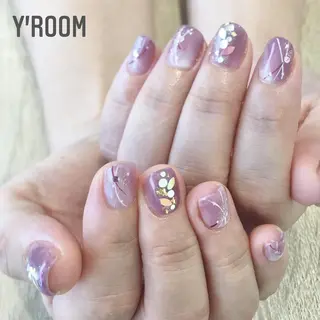 ネイル YUKA （ネイリスト）のネイルデザイン