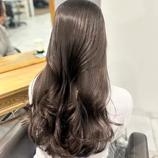 ロング カラー ブリーチなし/レイヤ ー特化🌈Tommyのヘアスタイル